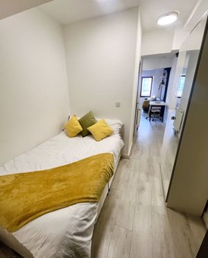 Photo 2- click for photo gallery